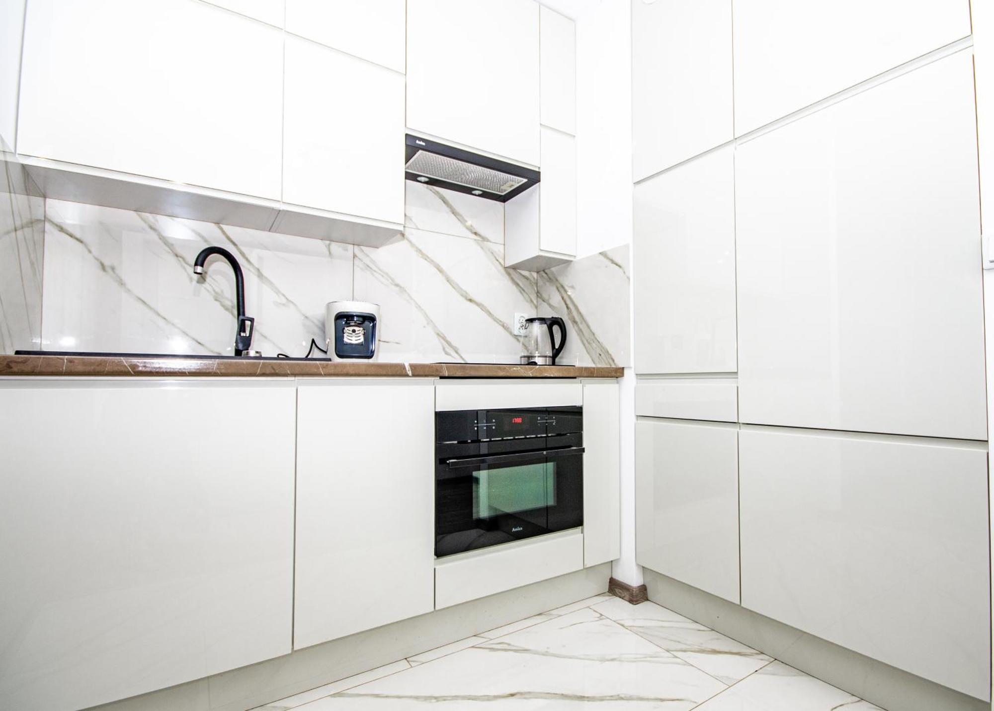 Inpoint Zablocie Modern Apartments For Work&Travel 크라쿠프 외부 사진