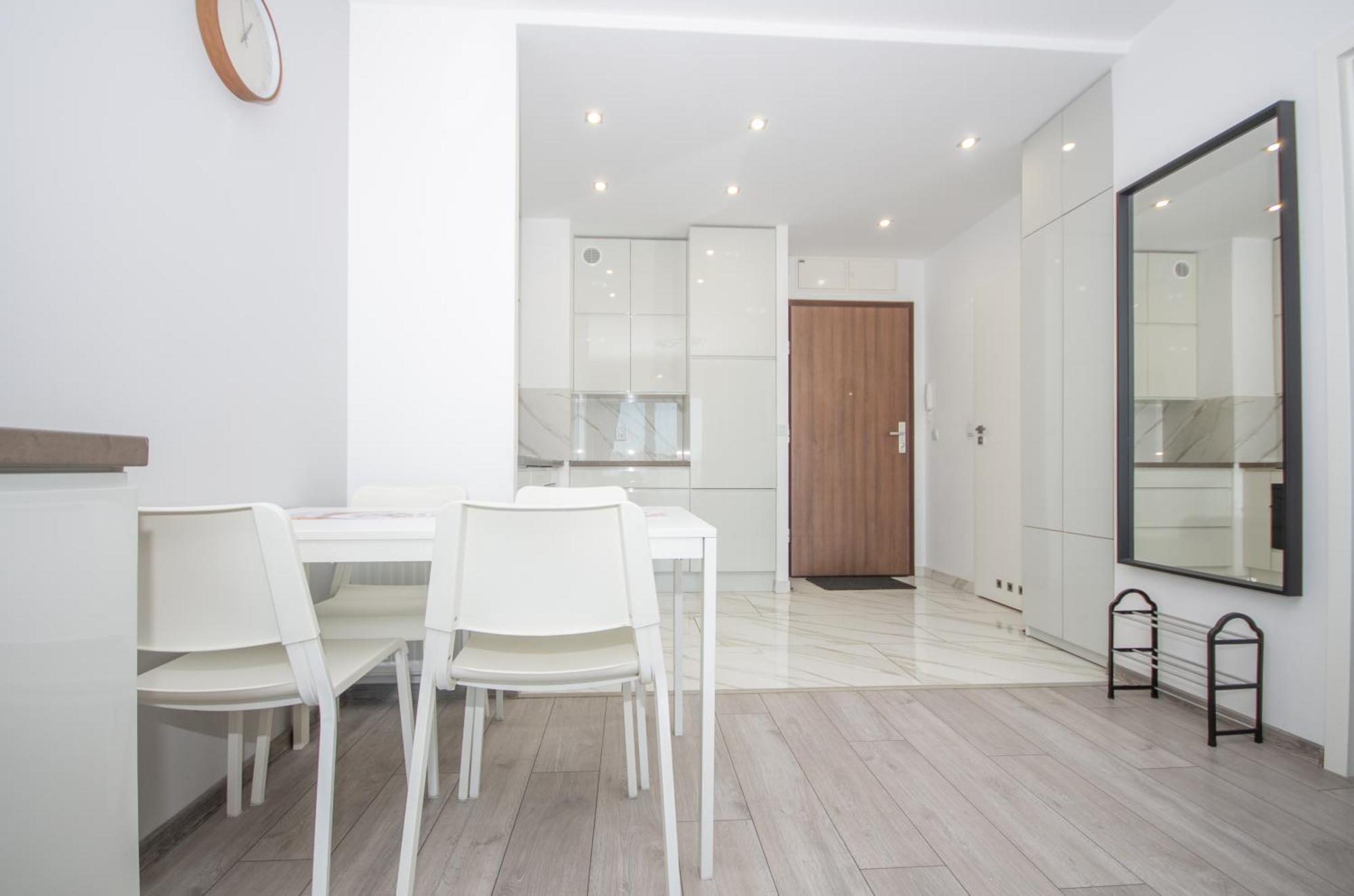 Inpoint Zablocie Modern Apartments For Work&Travel 크라쿠프 외부 사진